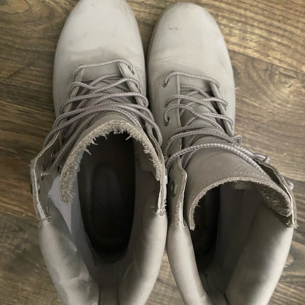 Timberlands - Picture 3 of 3